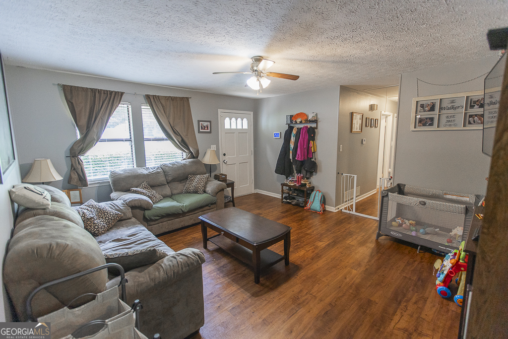 135 Partridge Lane Athens, GA 30606 - Photo 2 of 18