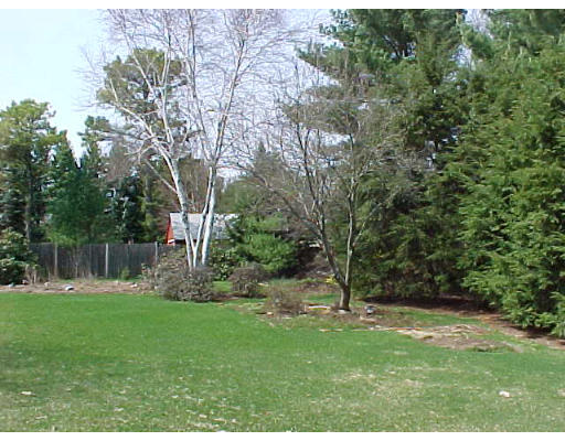 157 Devon Road Norwood, MA 02062 - Photo 8 of 12 Gallery Image 8