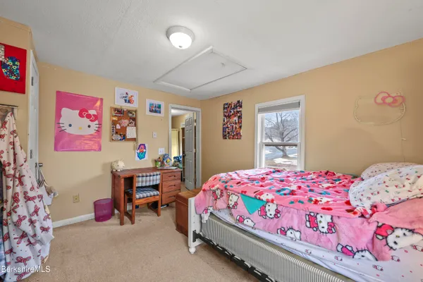 $284,000 | 19 Fisk Street, Cheshire, MA 01225