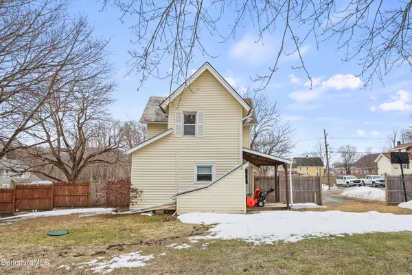 $284,000 | 19 Fisk Street, Cheshire, MA 01225