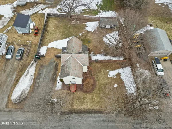 $284,000 | 19 Fisk Street, Cheshire, MA 01225
