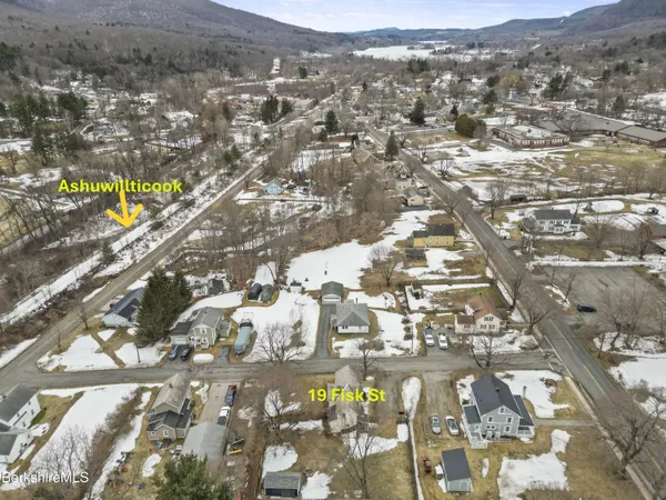 $284,000 | 19 Fisk Street, Cheshire, MA 01225