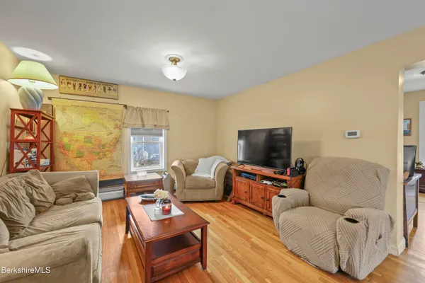 $284,000 | 19 Fisk Street, Cheshire, MA 01225