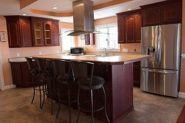 $805,000 | 11 Smoke Rise Circle, Swansea, MA 02777