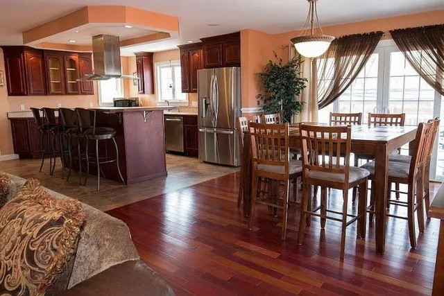 $805,000 | 11 Smoke Rise Circle, Swansea, MA 02777