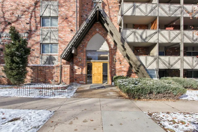 $1,750 | 1243 North Gaylord Street, Unit 302, Denver, CO 80206