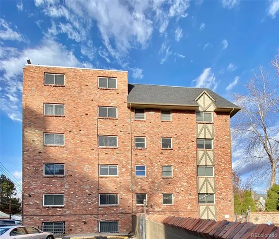 $1,750 | 1243 North Gaylord Street, Unit 302, Denver, CO 80206