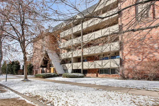 $1,750 | 1243 North Gaylord Street, Unit 302, Denver, CO 80206