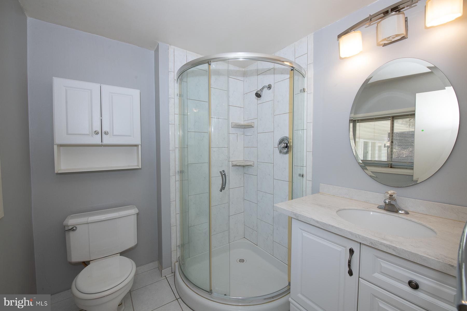 16 Rampart East Media, PA 19063 - Photo 16 of 28 Master Bath