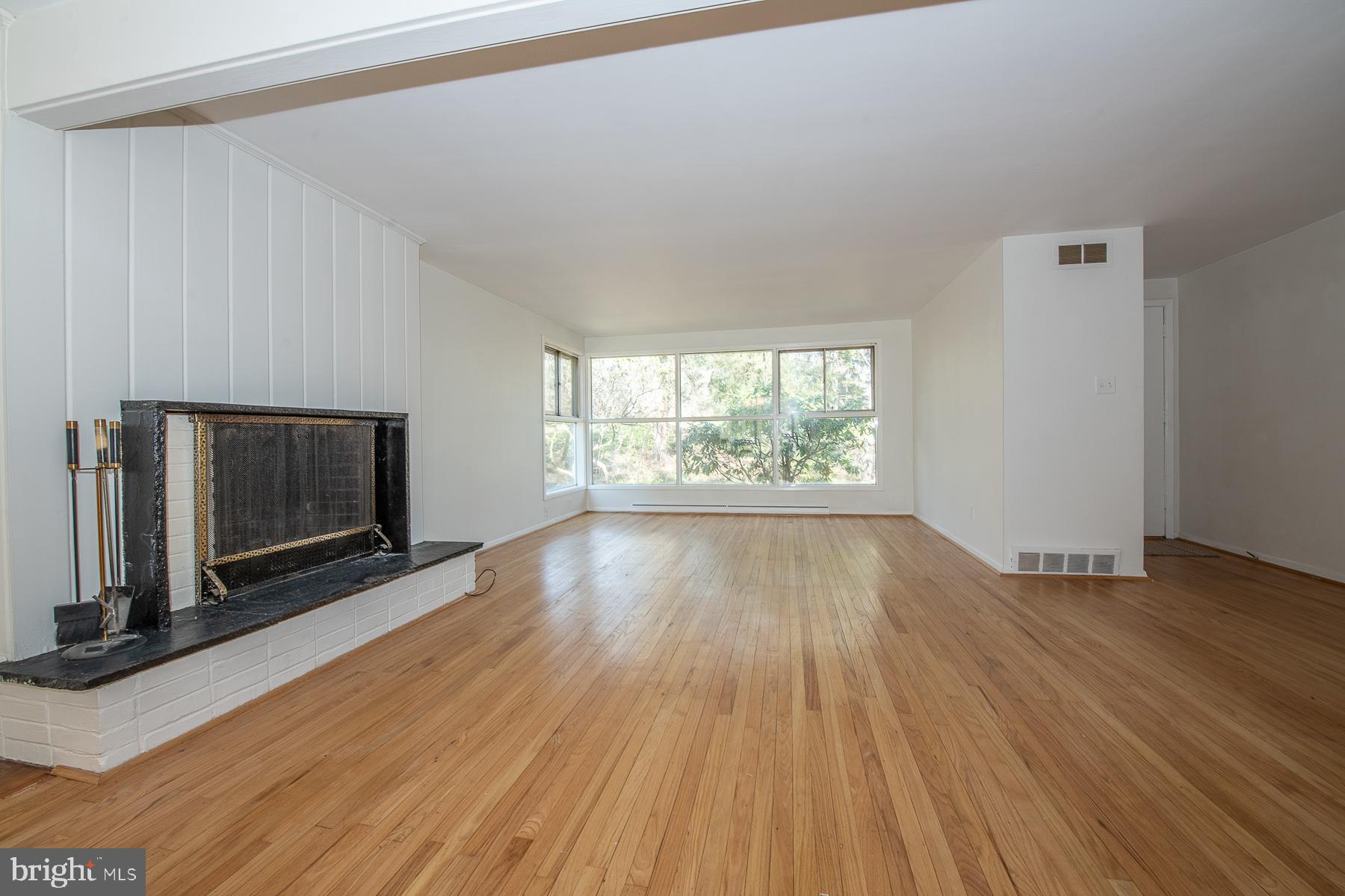 16 Rampart East Media, PA 19063 - Photo 3 of 28 Gallery Image 3