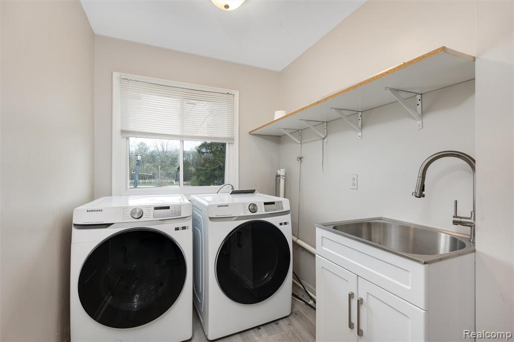 2505 Rambling Way Bloomfield Hills, MI 48302 - Photo 8 of 21