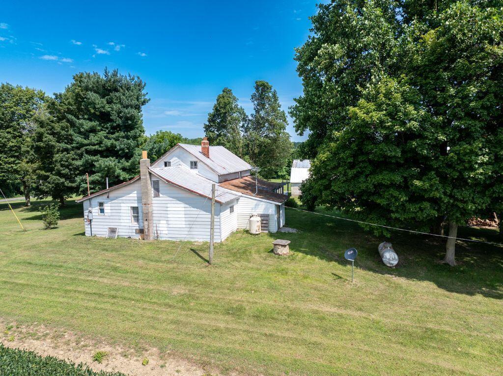 6454 Castle Road Johnstown, OH 43031 - Photo 9 of 26 Johnstown Drone 00022
