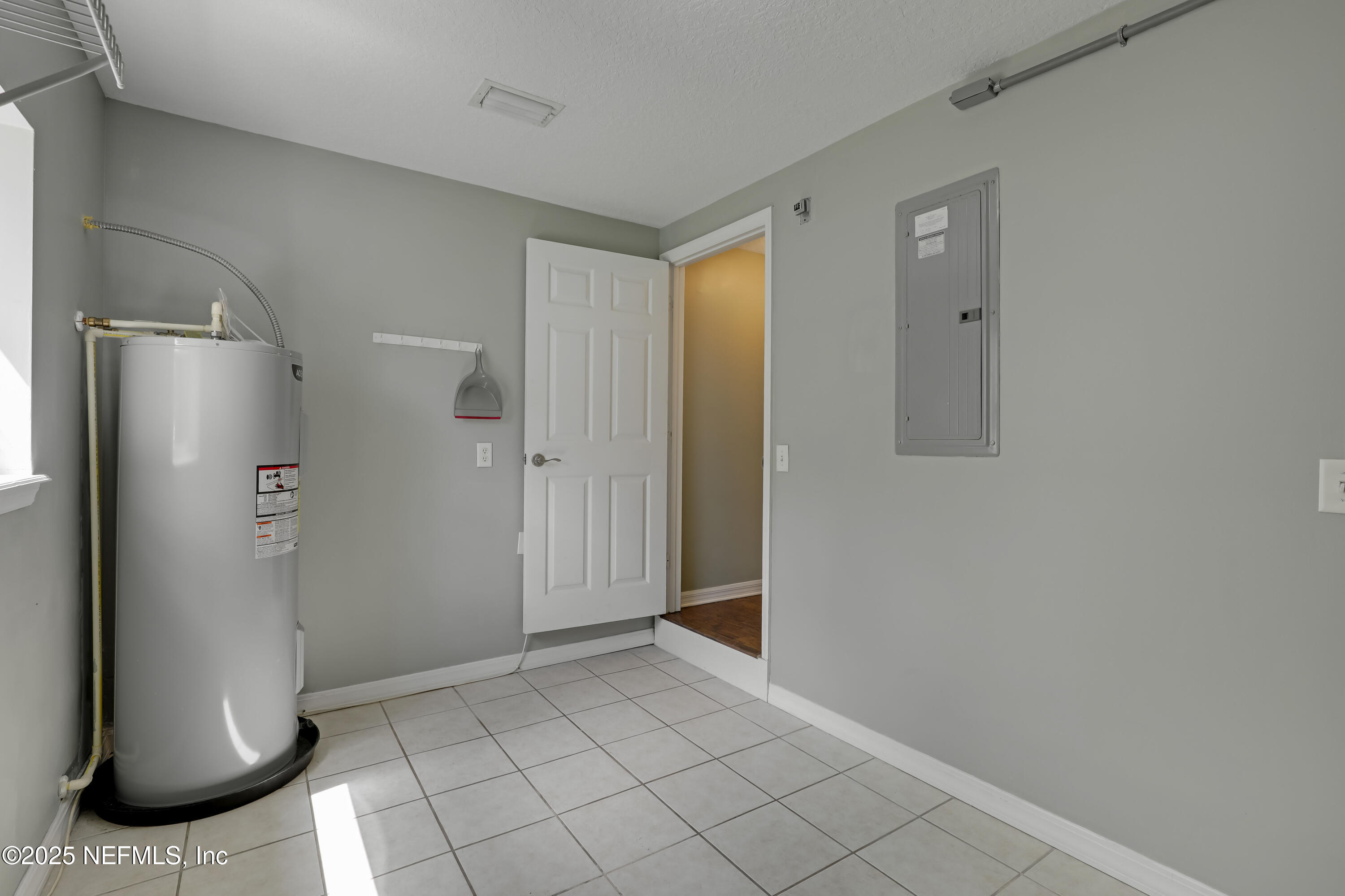 478 Horseshoe Road South St. Augustine, FL 32084 - Photo 19 of 56 18 Laundry Room-First Floor