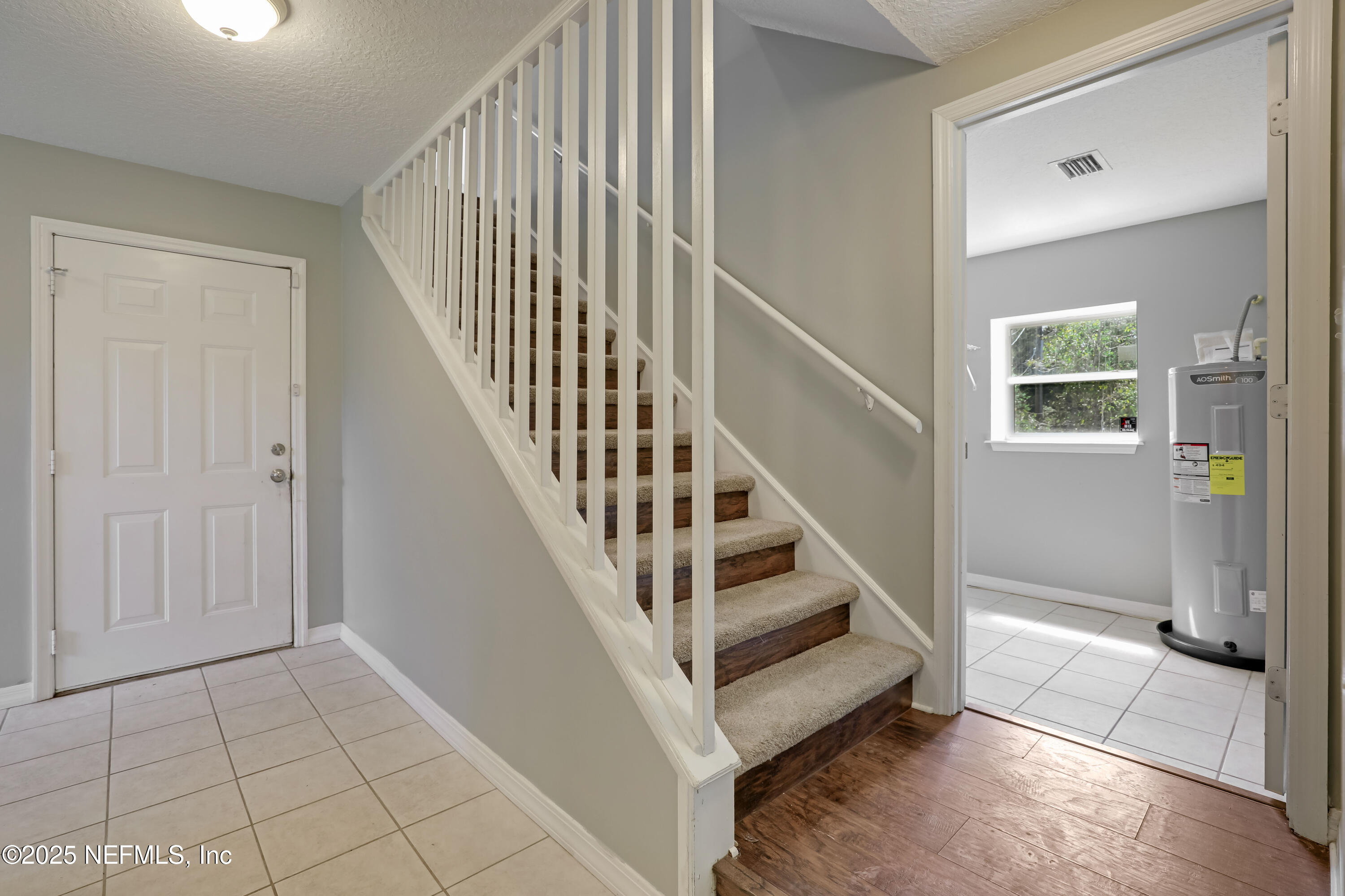 478 Horseshoe Road South St. Augustine, FL 32084 - Photo 20 of 56 19 Stairs-First Floor