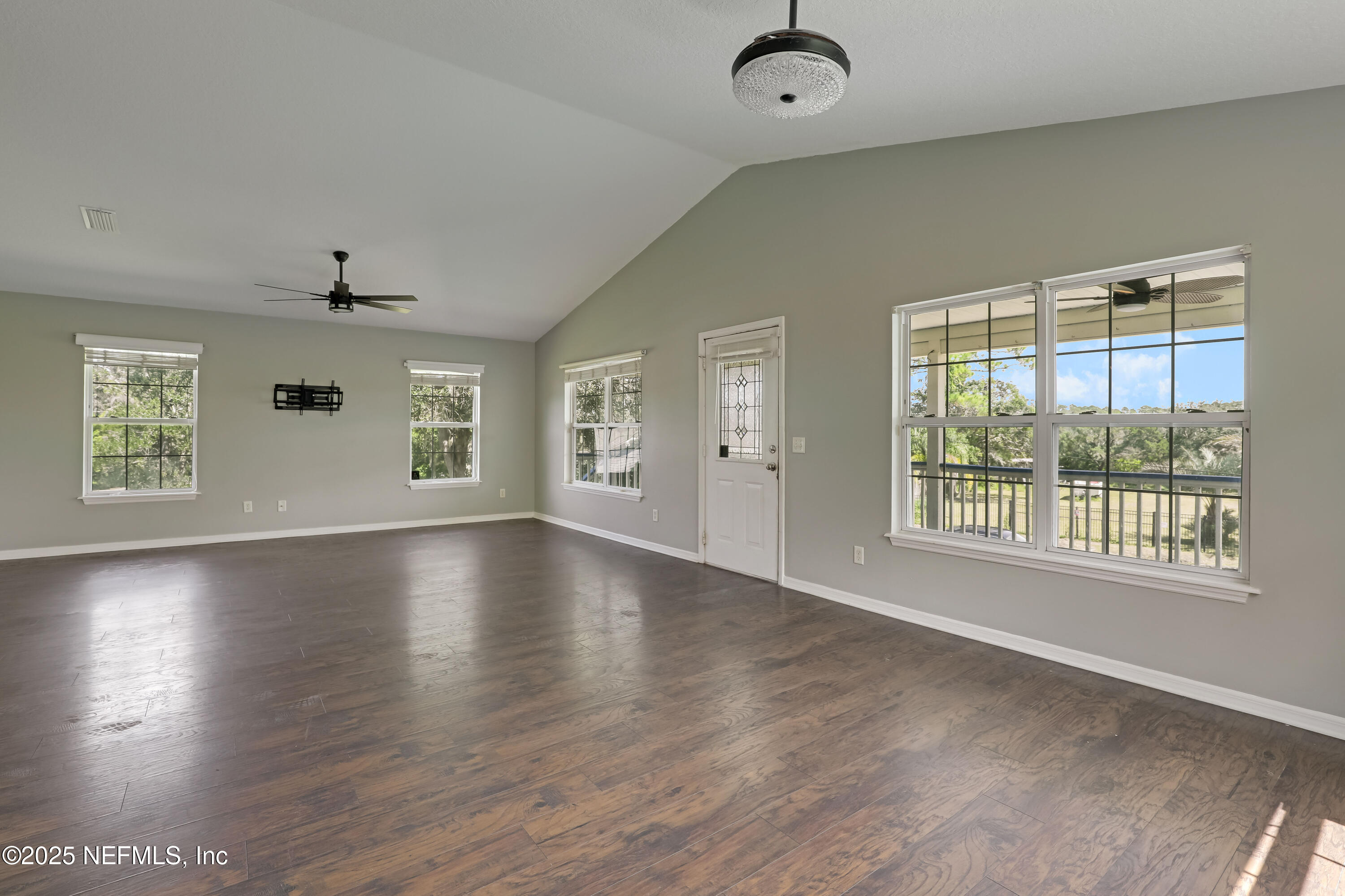 478 Horseshoe Road South St. Augustine, FL 32084 - Photo 26 of 56 25 Dining room-Second Floor