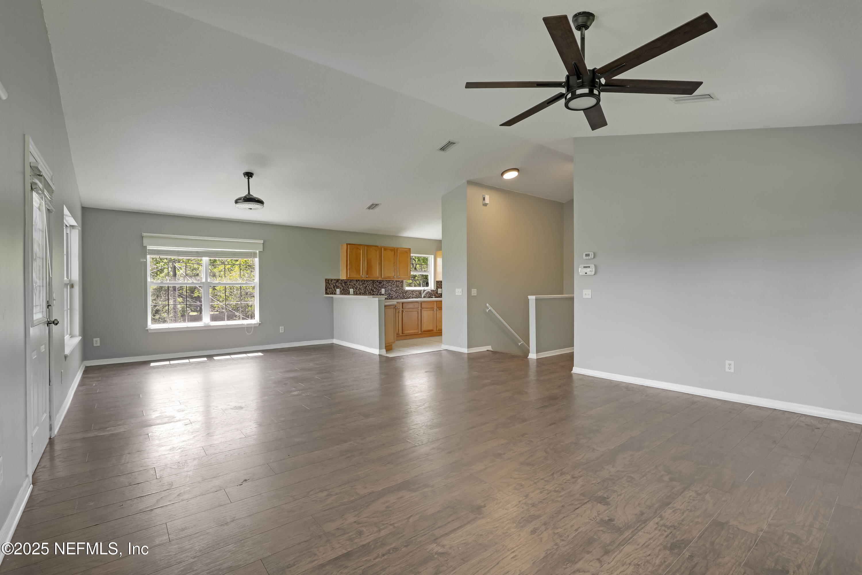 478 Horseshoe Road South St. Augustine, FL 32084 - Photo 4 of 56 01 Living room