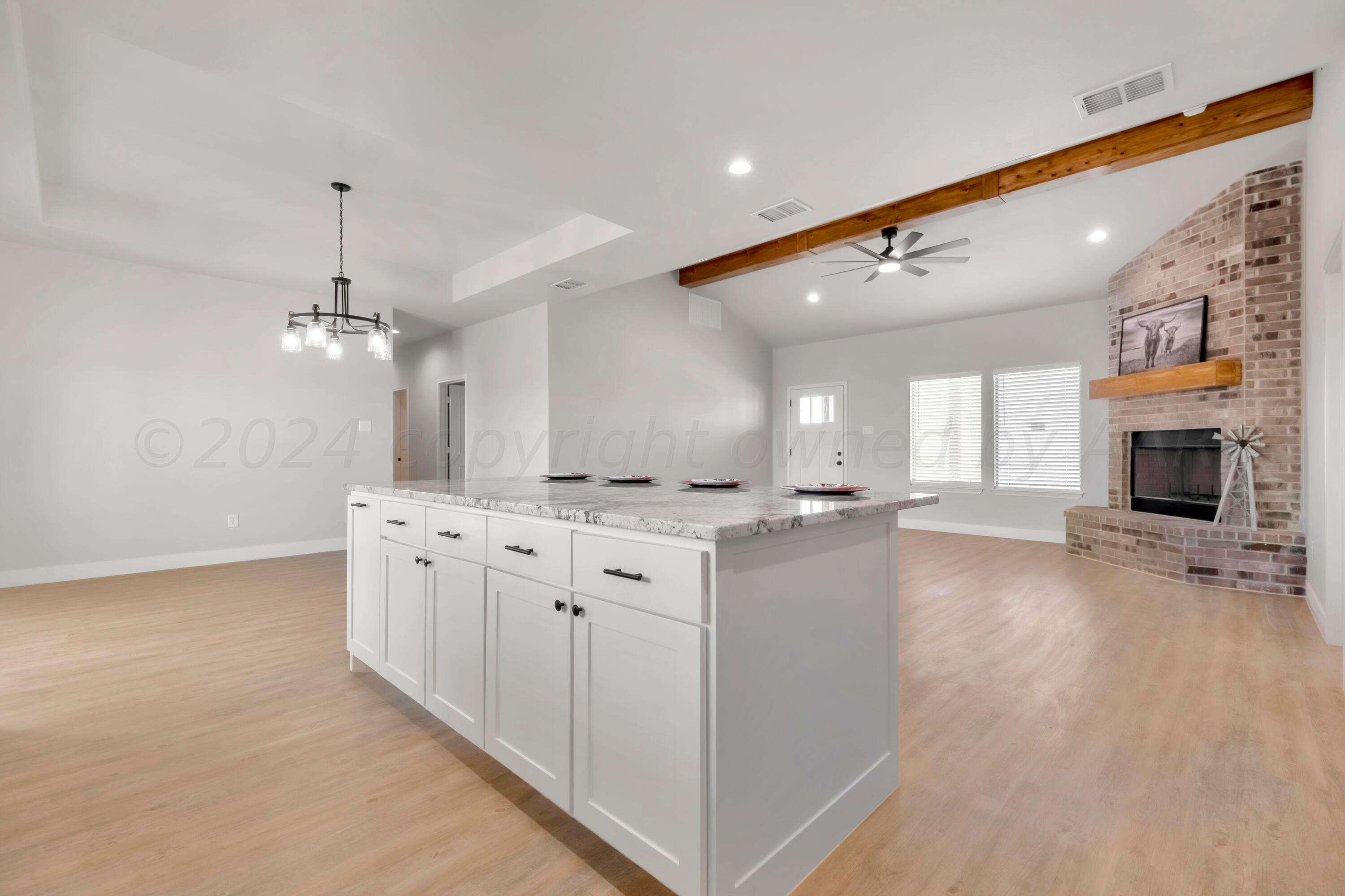 13801 Sampson Road Amarillo, TX 79119 - Photo 12 of 40 Kitchen