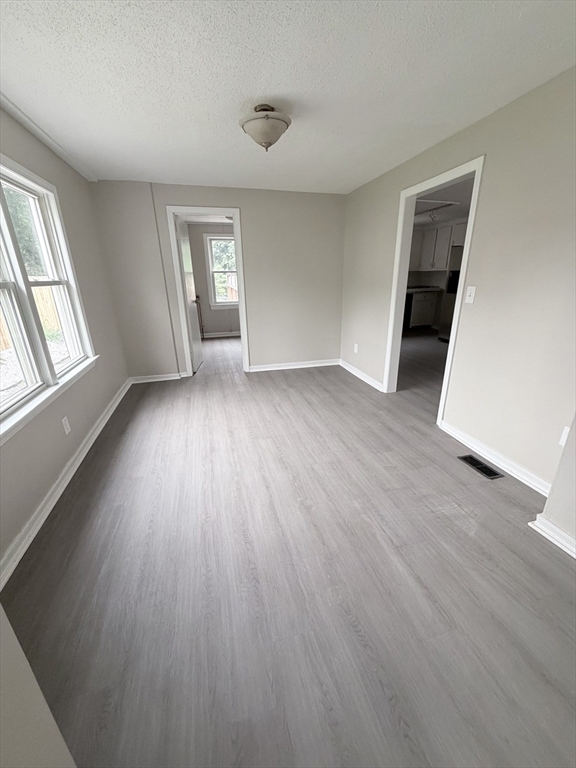 106 Chestnut Street, Unit 106 West Springfield, MA 01089 - Photo 4 of 17