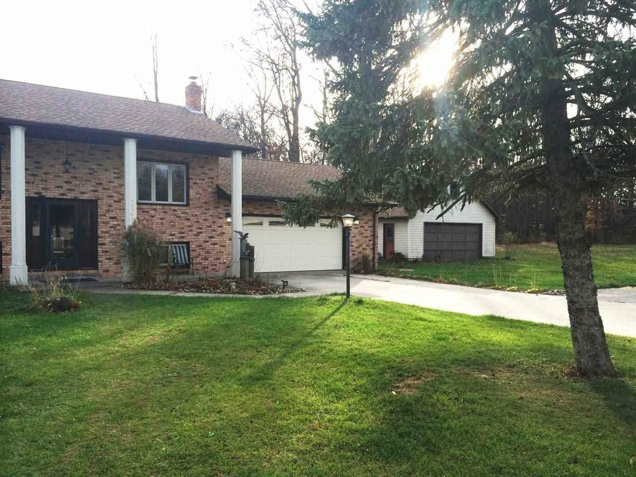 53361 Hickory Road South Bend, IN 46635 - Photo 3 of 23 Gallery Image 3