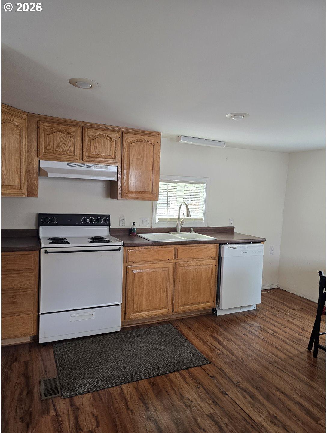 1125 58th Street, Unit 96 Springfield, OR 97478 - Photo 6 of 23 Gallery Image 6