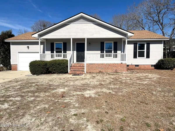 $1,550 | 3544 Lubbock Drive, Hope Mills, NC 28348