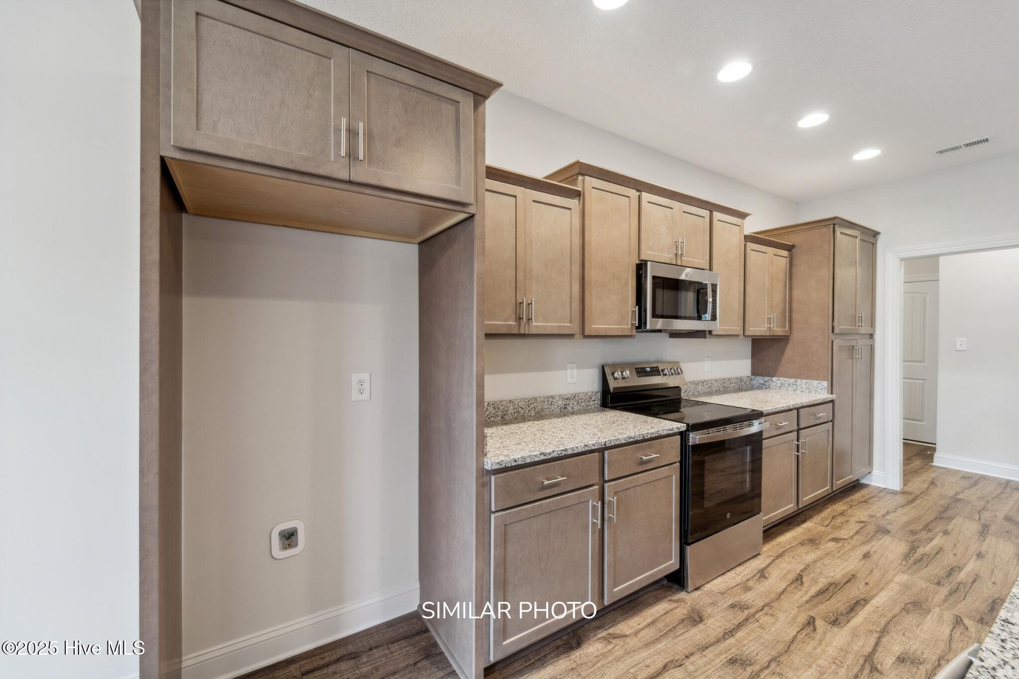 501 Huggins Way Jacksonville, NC 28546 - Photo 19 of 49 SIMILAR PHOTO 22 (4)