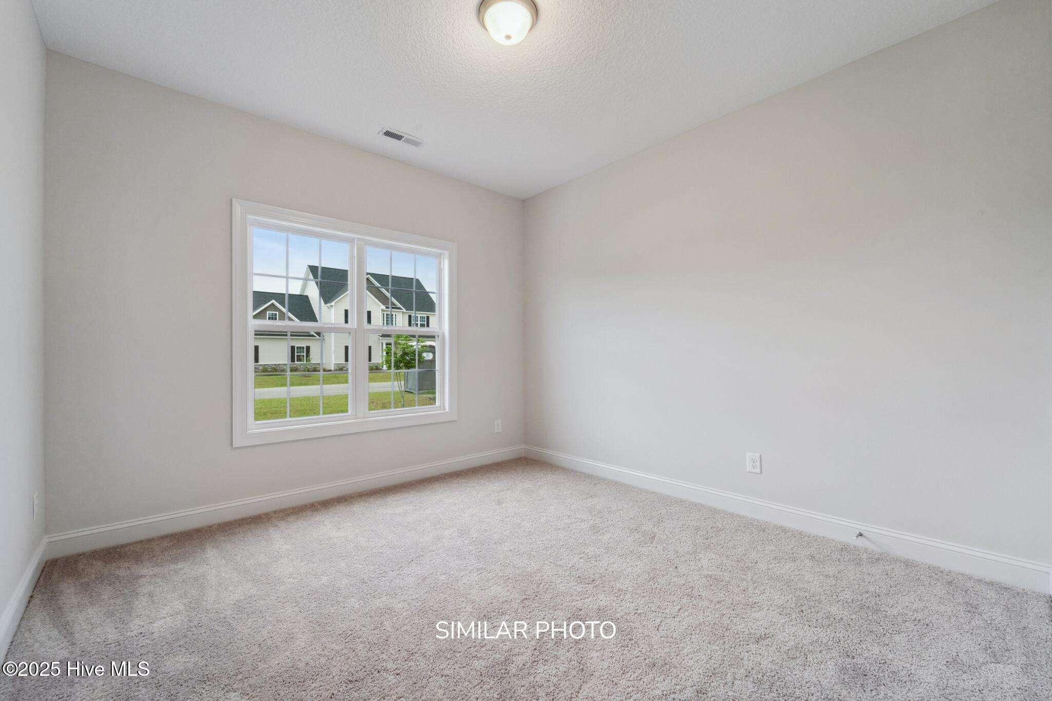 501 Huggins Way Jacksonville, NC 28546 - Photo 37 of 49 SIMILAR PHOTO 38 (3)