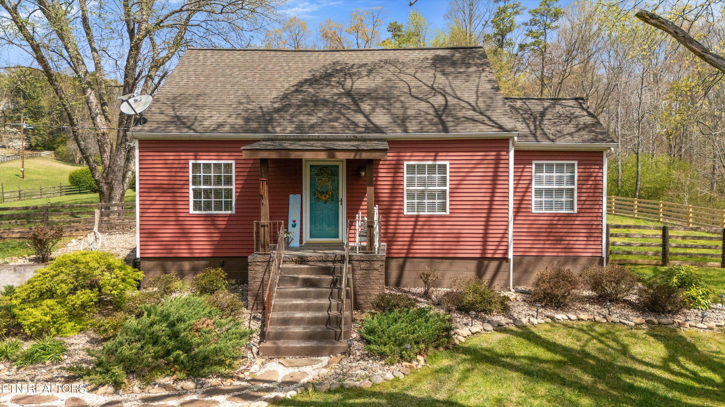 5702-5704 Wise Springs Road Knoxville, TN 37918 - Photo 1 of 36 01-5704 Wise Springs Rd07