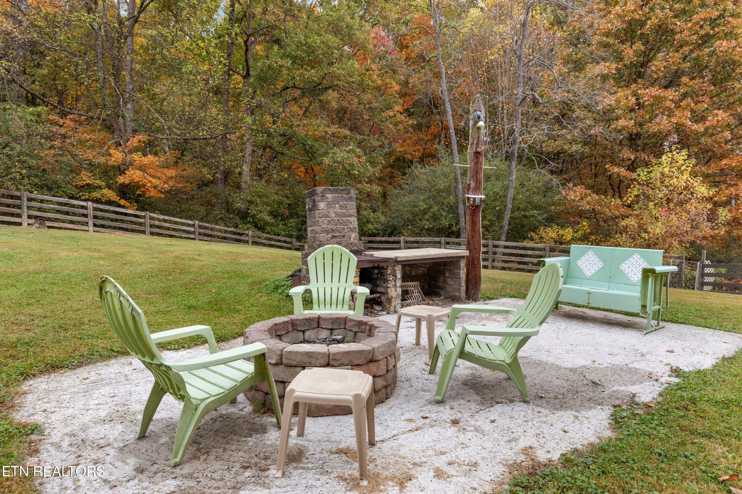 5702-5704 Wise Springs Road Knoxville, TN 37918 - Photo 23 of 36 27-5704 Wise Springs Rd-14