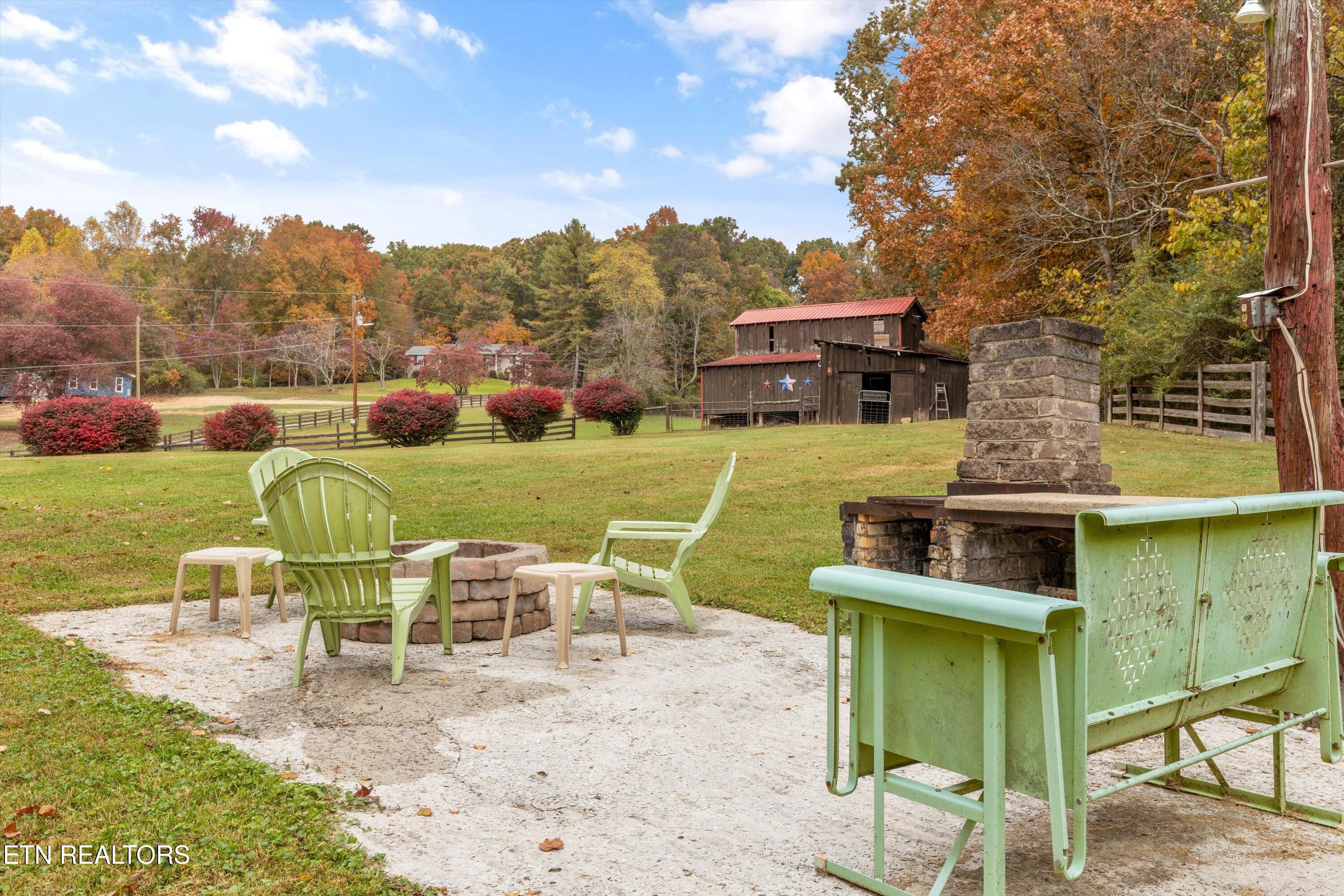 5702-5704 Wise Springs Road Knoxville, TN 37918 - Photo 24 of 36 28-5704 Wise Springs Rd-16