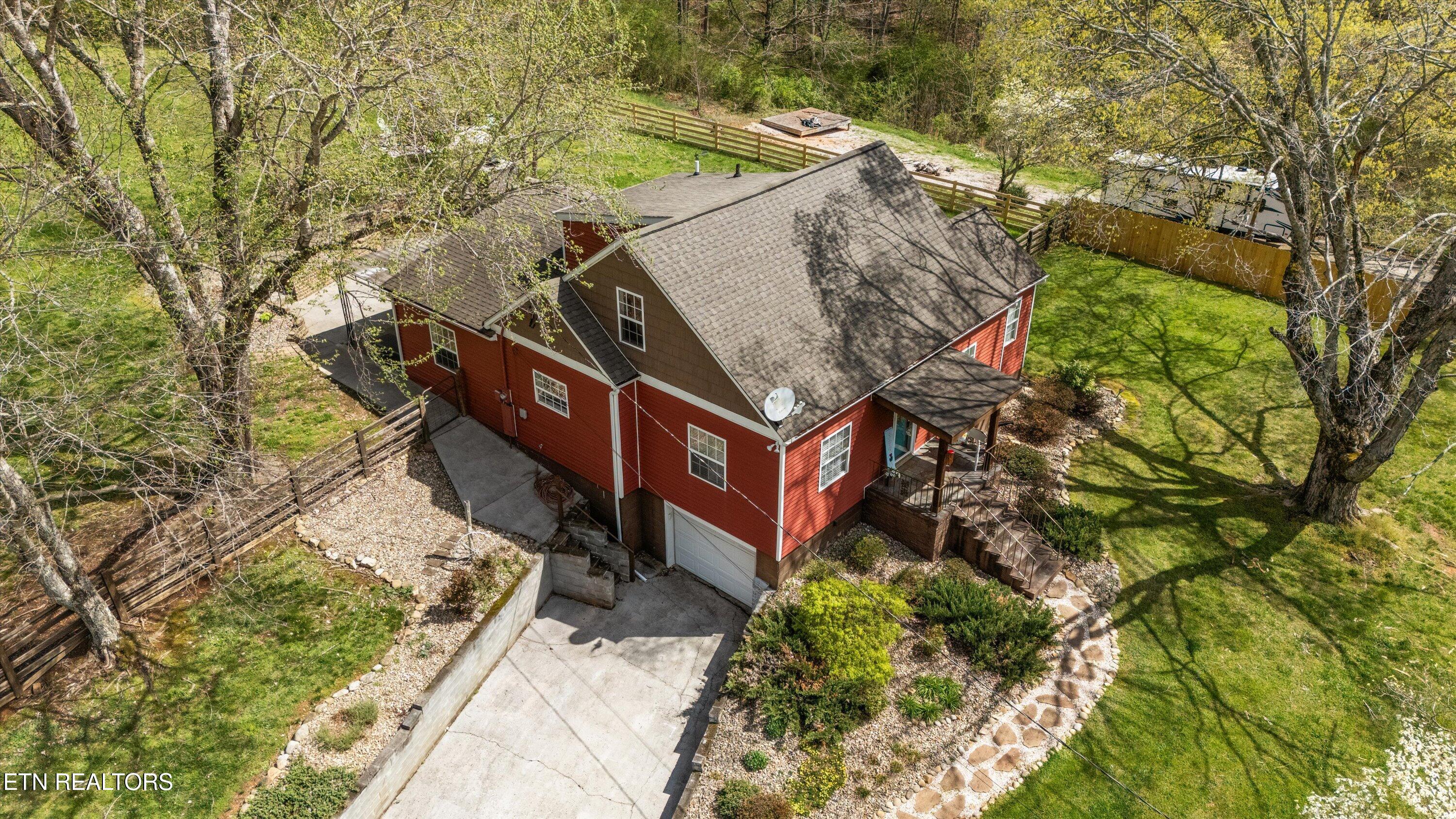 5702-5704 Wise Springs Road Knoxville, TN 37918 - Photo 31 of 36 25-5704 Wise Springs Rd06
