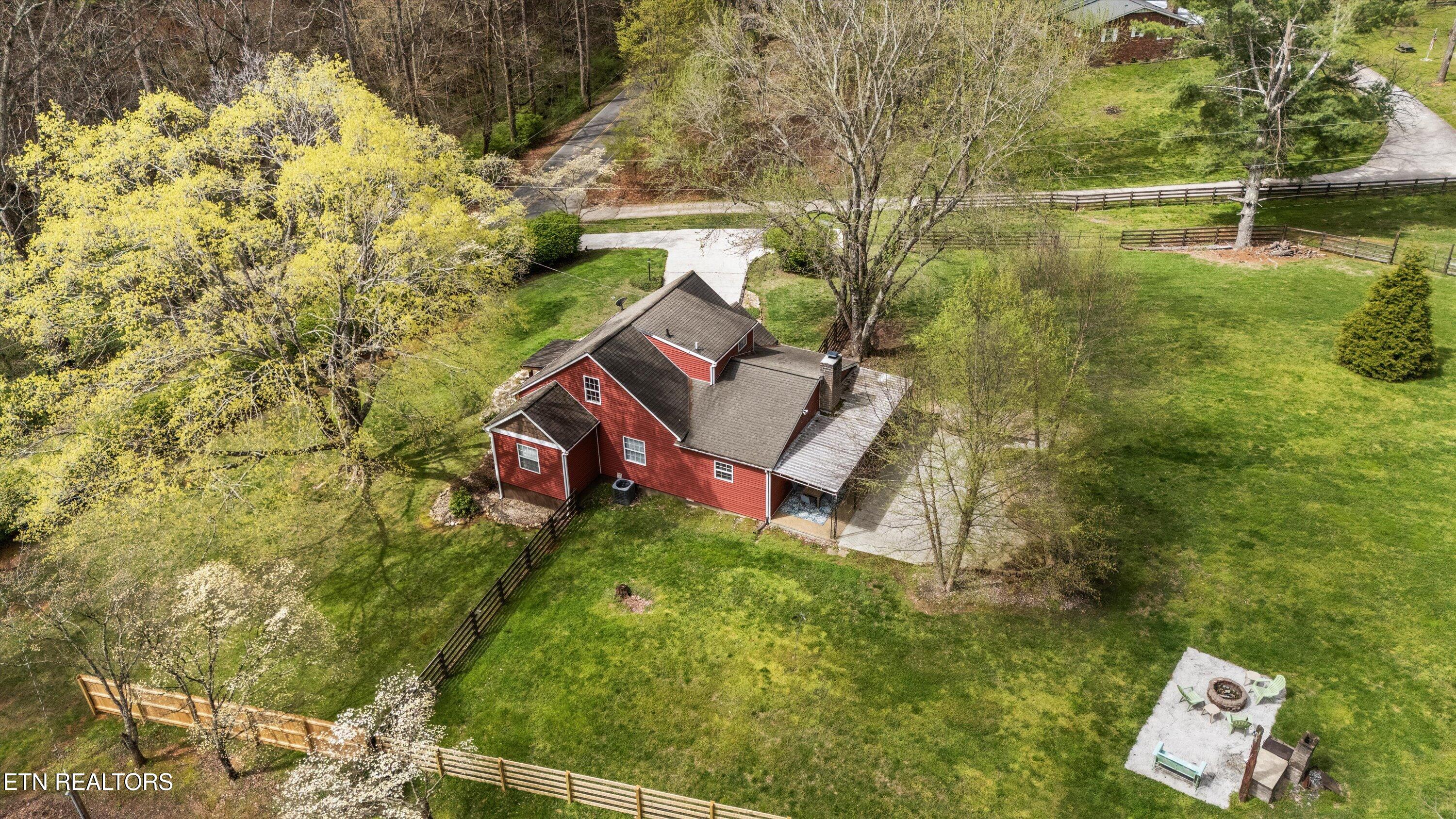 5702-5704 Wise Springs Road Knoxville, TN 37918 - Photo 32 of 36 26-5704 Wise Springs Rd02