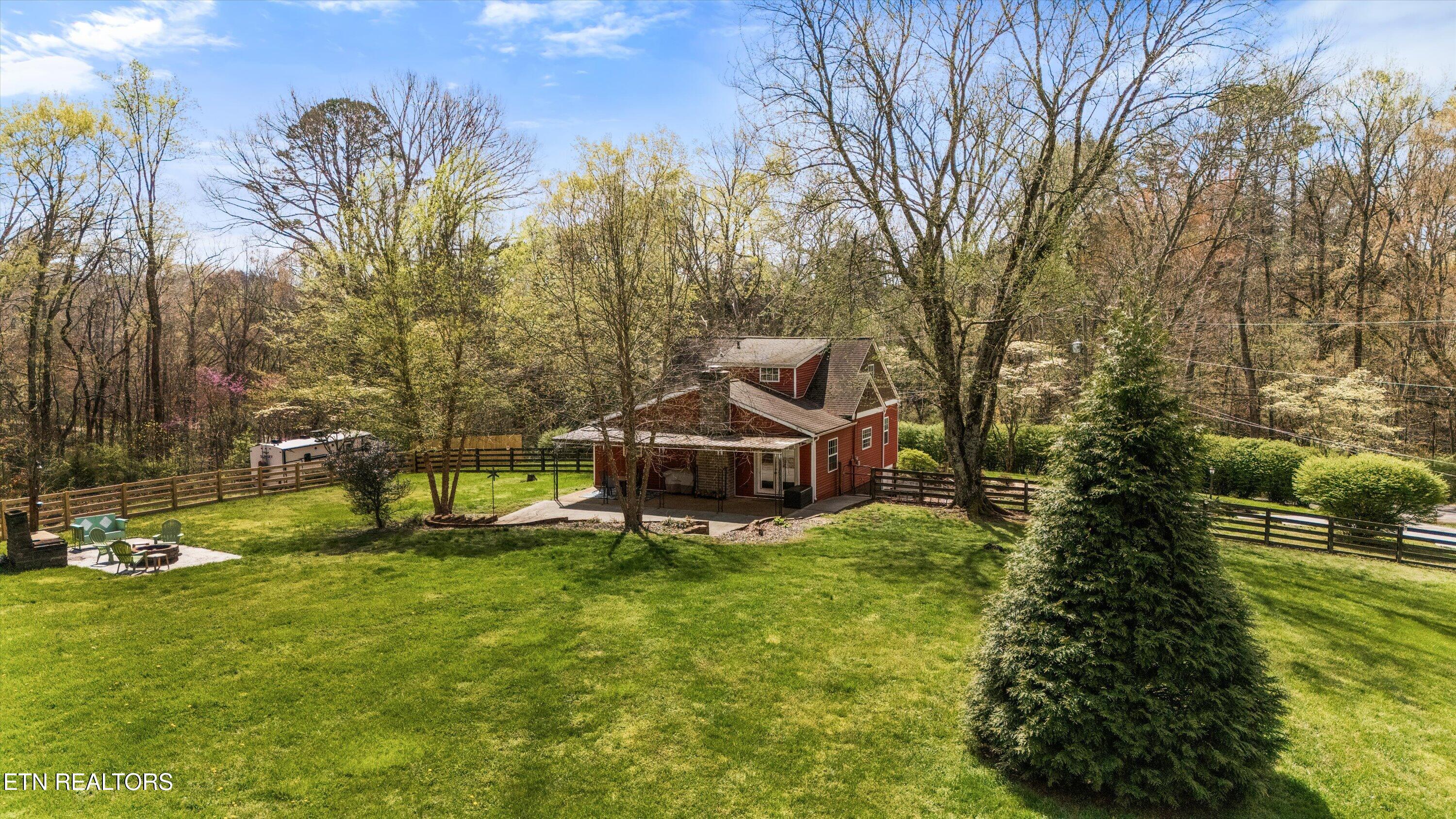 5702-5704 Wise Springs Road Knoxville, TN 37918 - Photo 33 of 36 27-5704 Wise Springs Rd04