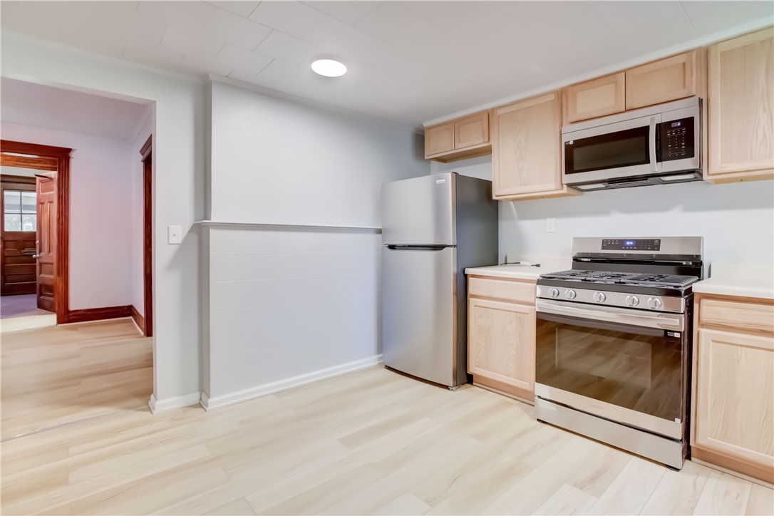 32 Birch Crescent, Unit 1 Rochester, NY 14607 - Photo 13 of 23