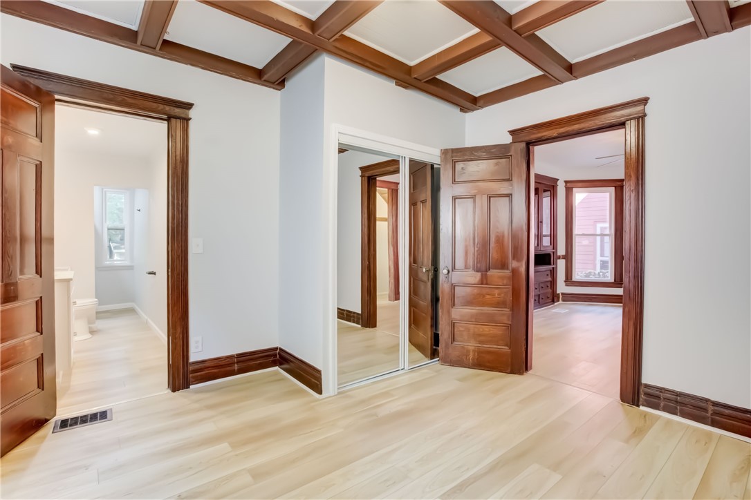 32 Birch Crescent, Unit 1 Rochester, NY 14607 - Photo 5 of 23