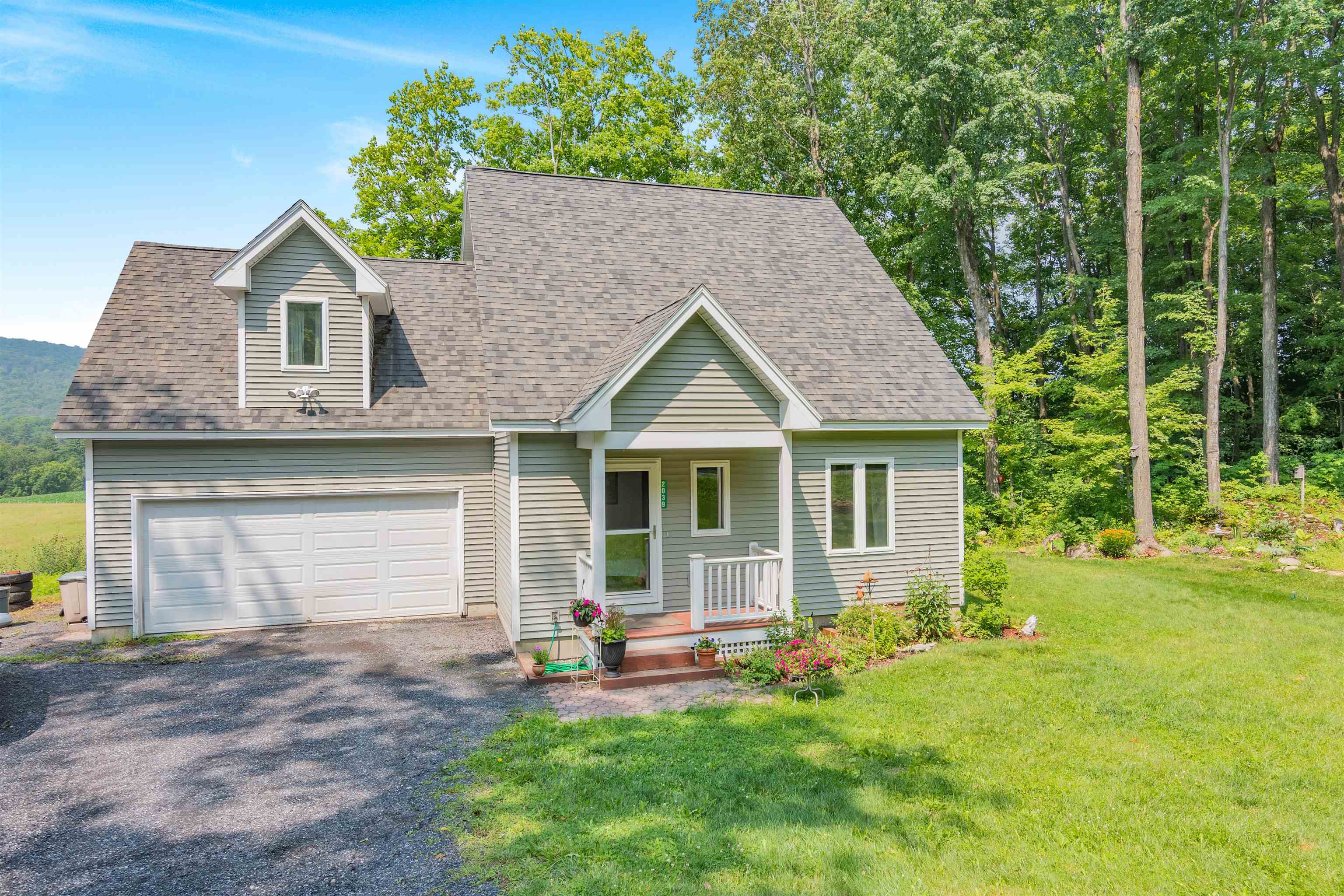 2039 Rte 116 Starksboro, VT 05487 - Photo 1 of 34