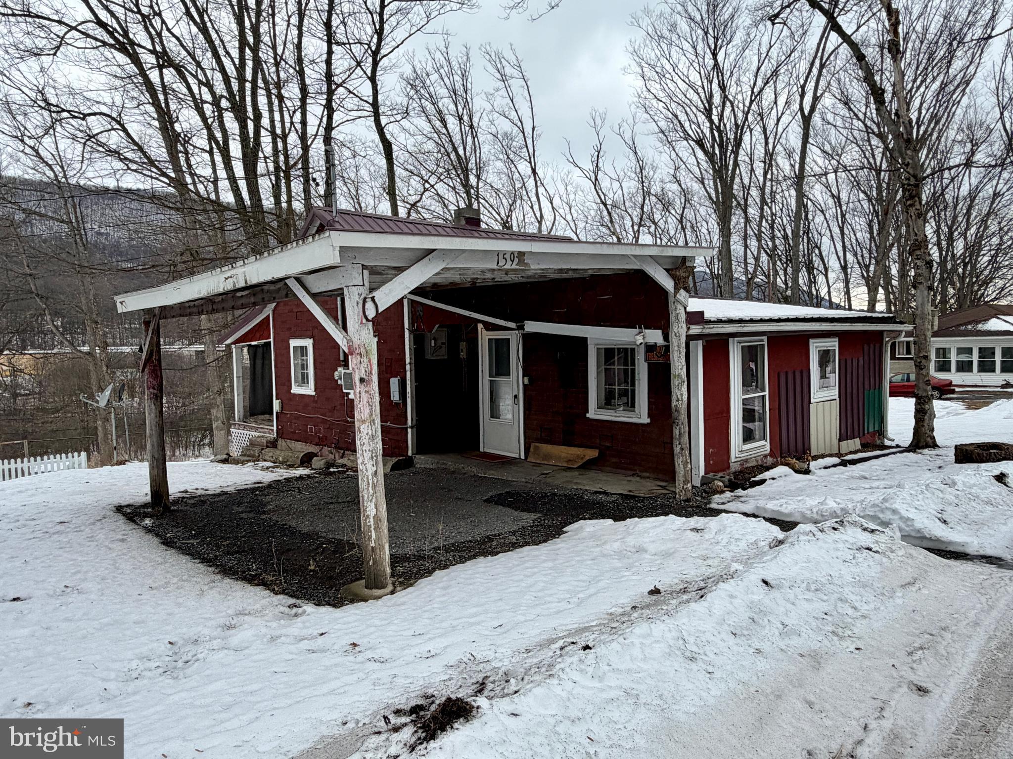 159 Erie Street Everett, PA 15537 - Photo 6 of 15