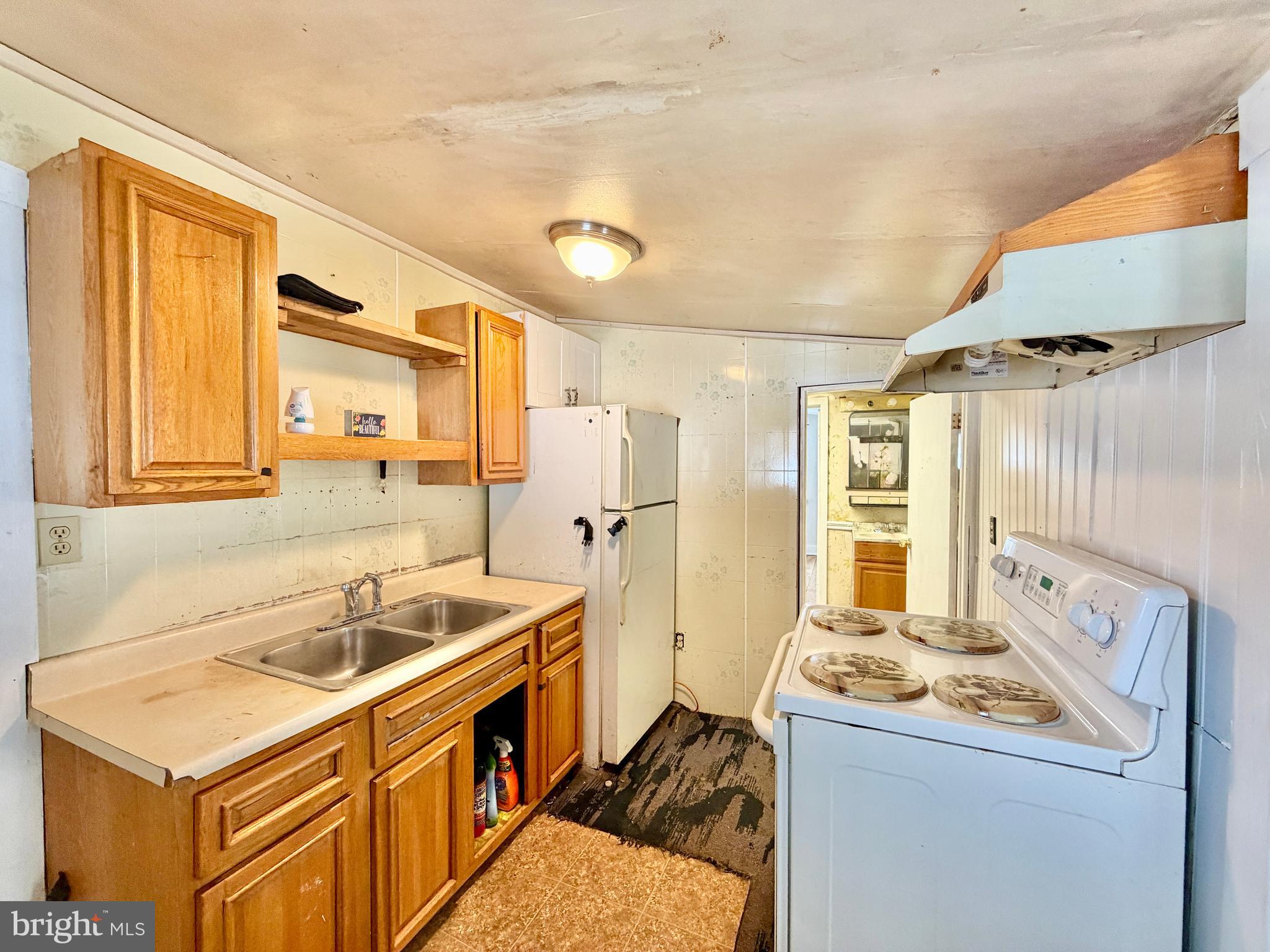 159 Erie Street Everett, PA 15537 - Photo 7 of 15