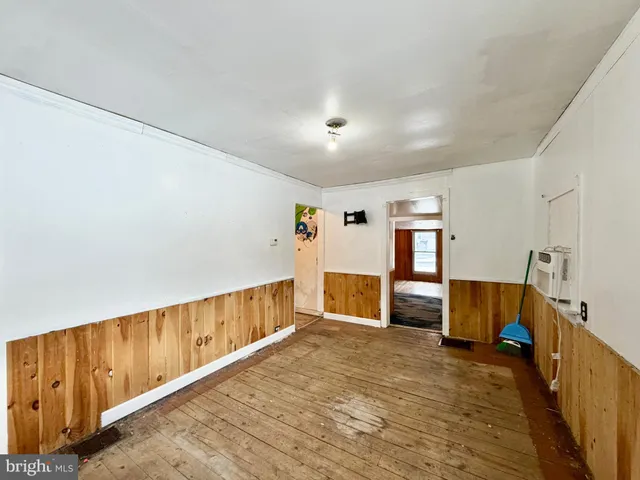 $65,000 | 159 Erie Street, Everett, PA 15537