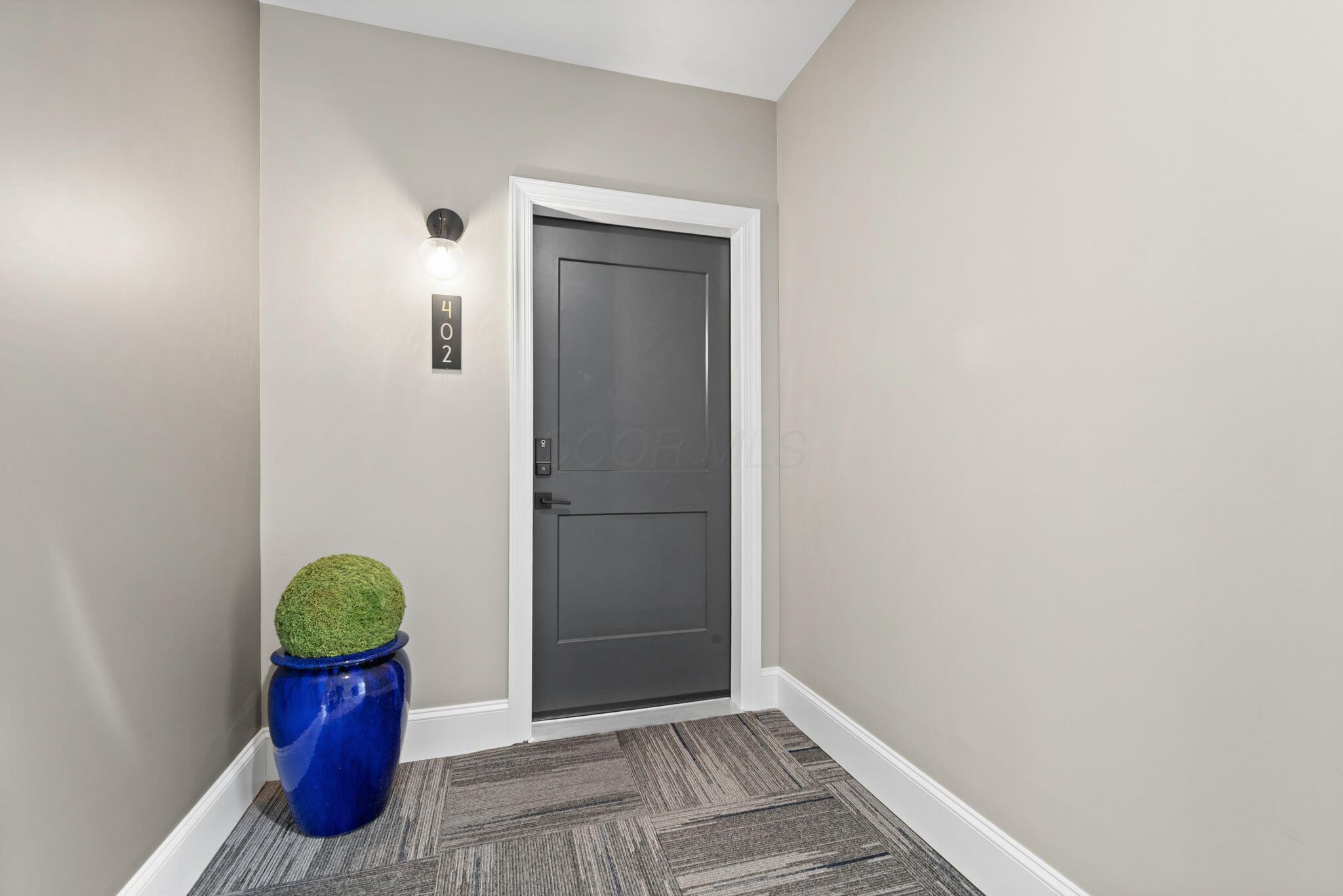 5211 Highpointe Lakes Drive, Unit 7402 Westerville, OH 43081 - Photo 4 of 43 Entry