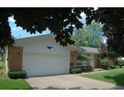 56281 Buckeye Road Mishawaka, IN 46545 - Photo 10 of 12 Gallery Image 10