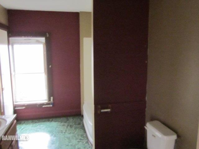 23182 Argo Fay Route Chadwick, IL 61014 - Photo 15 of 25 a bathroom with a window