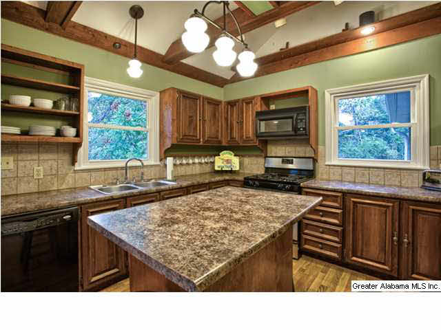 3547 Cherokee Road Southwest Pell City, AL 35128 - Photo 7 of 24