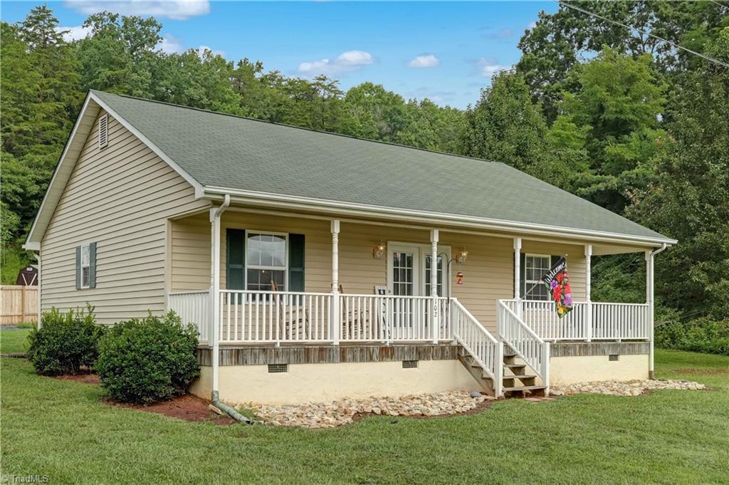 102 Rink Road Mayodan, NC 27027 - Photo 2 of 22 Gallery Image 2