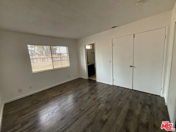 $2,495 | 142 East Merrill Avenue, Rialto, CA 92376