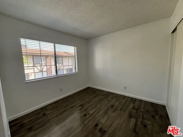 $2,495 | 142 East Merrill Avenue, Rialto, CA 92376