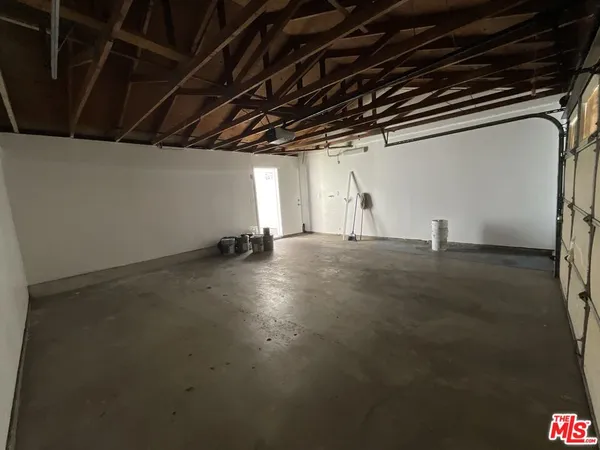 $2,495 | 142 East Merrill Avenue, Rialto, CA 92376