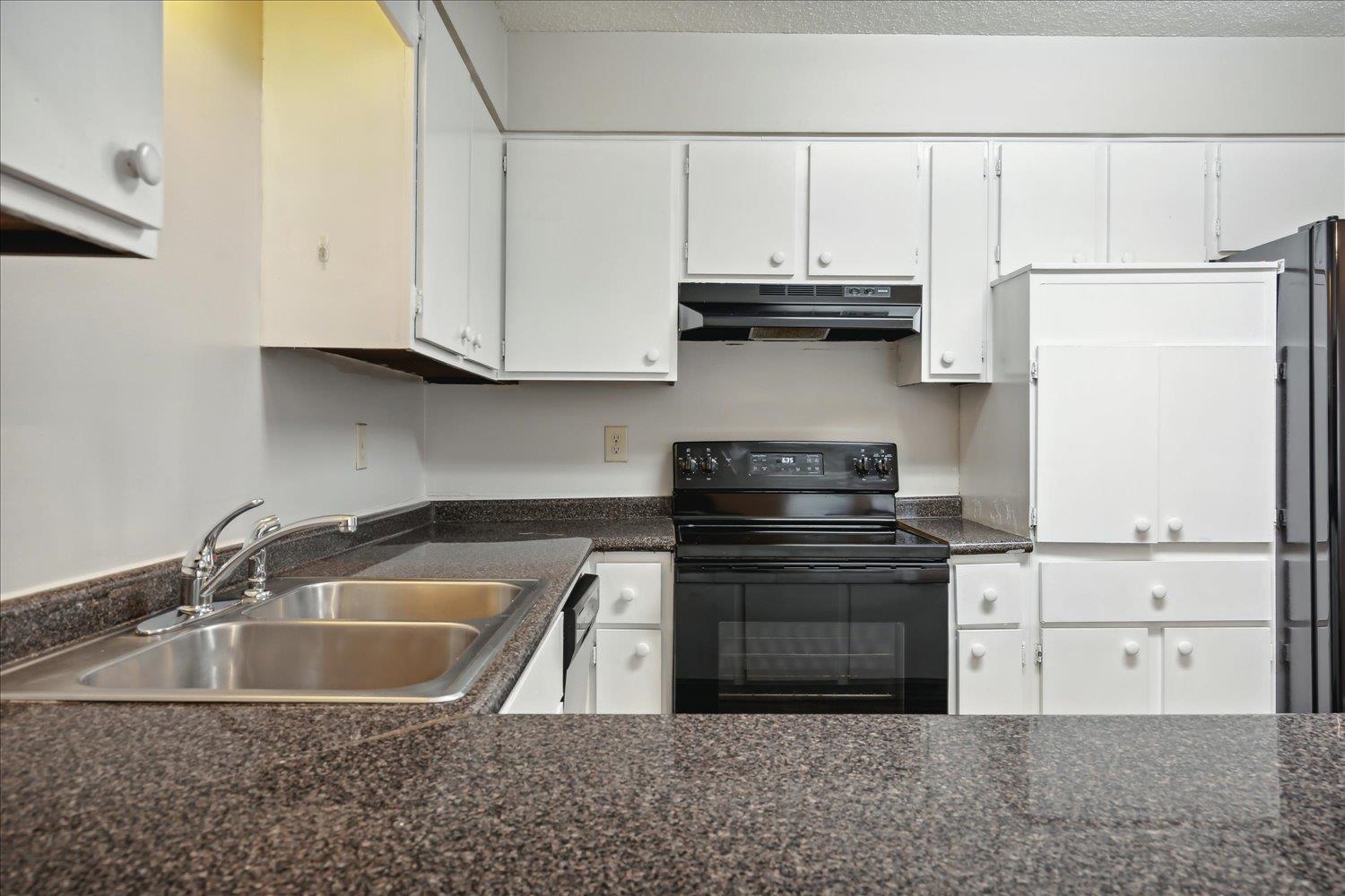 6105 Shade Tree Drive Bartlett, TN 38134 - Photo 15 of 35