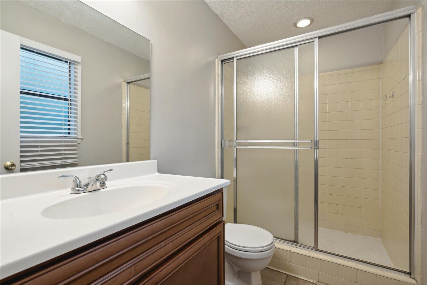 6105 Shade Tree Drive Bartlett, TN 38134 - Photo 21 of 35