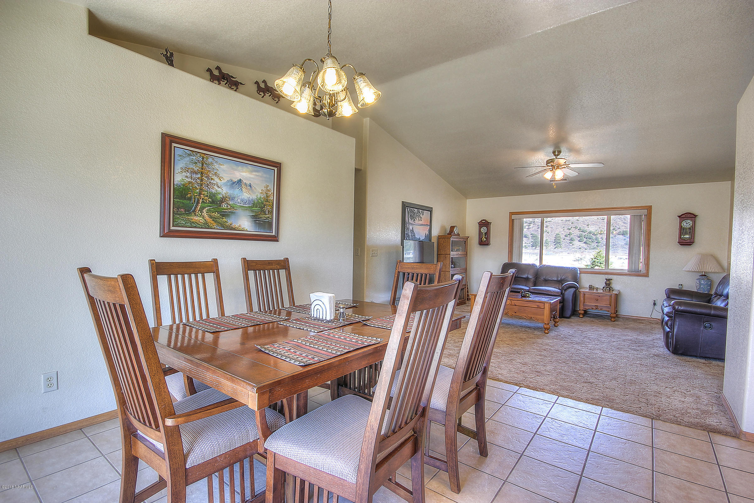 9358 Slayton Ranch Road Flagstaff, AZ 86004 - Photo 8 of 22 Dining Room